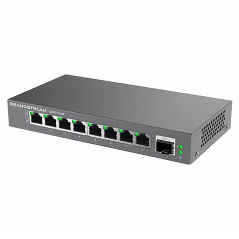 GRANDSTREAM GWN7700M 5-port 2.5 Multi-Gigabit, 1 X SFP+ Unmanaged Ethernet Switch